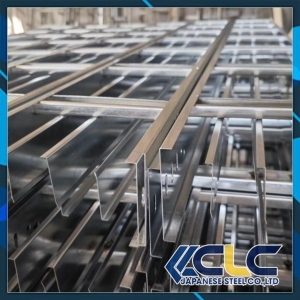 Máng cáp công nghiệp dùng cho công trình nào? Lựa chọn đúng giúp tiết kiệm và vận hành ổn định